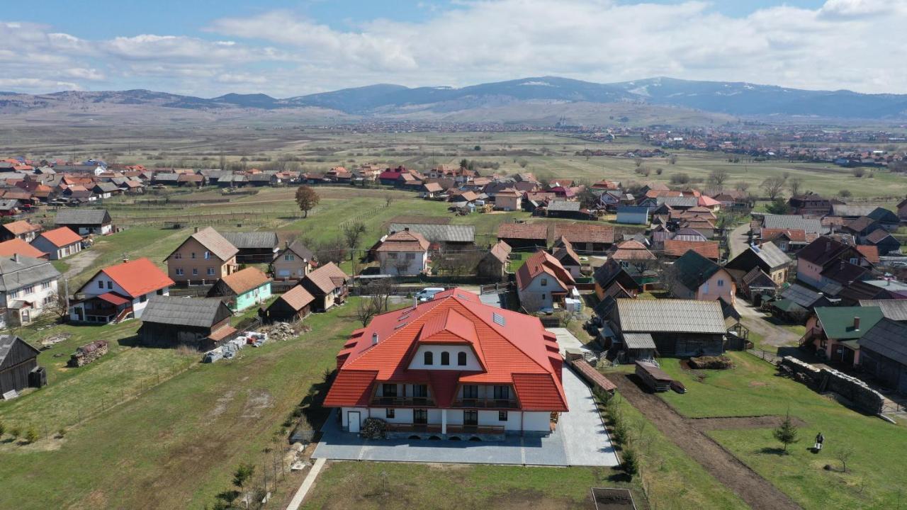 Veranda Panzio Remetea  Exteriör bild