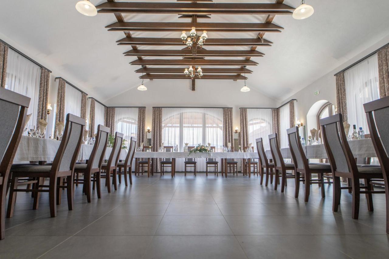 Veranda Panzio Remetea  Exteriör bild