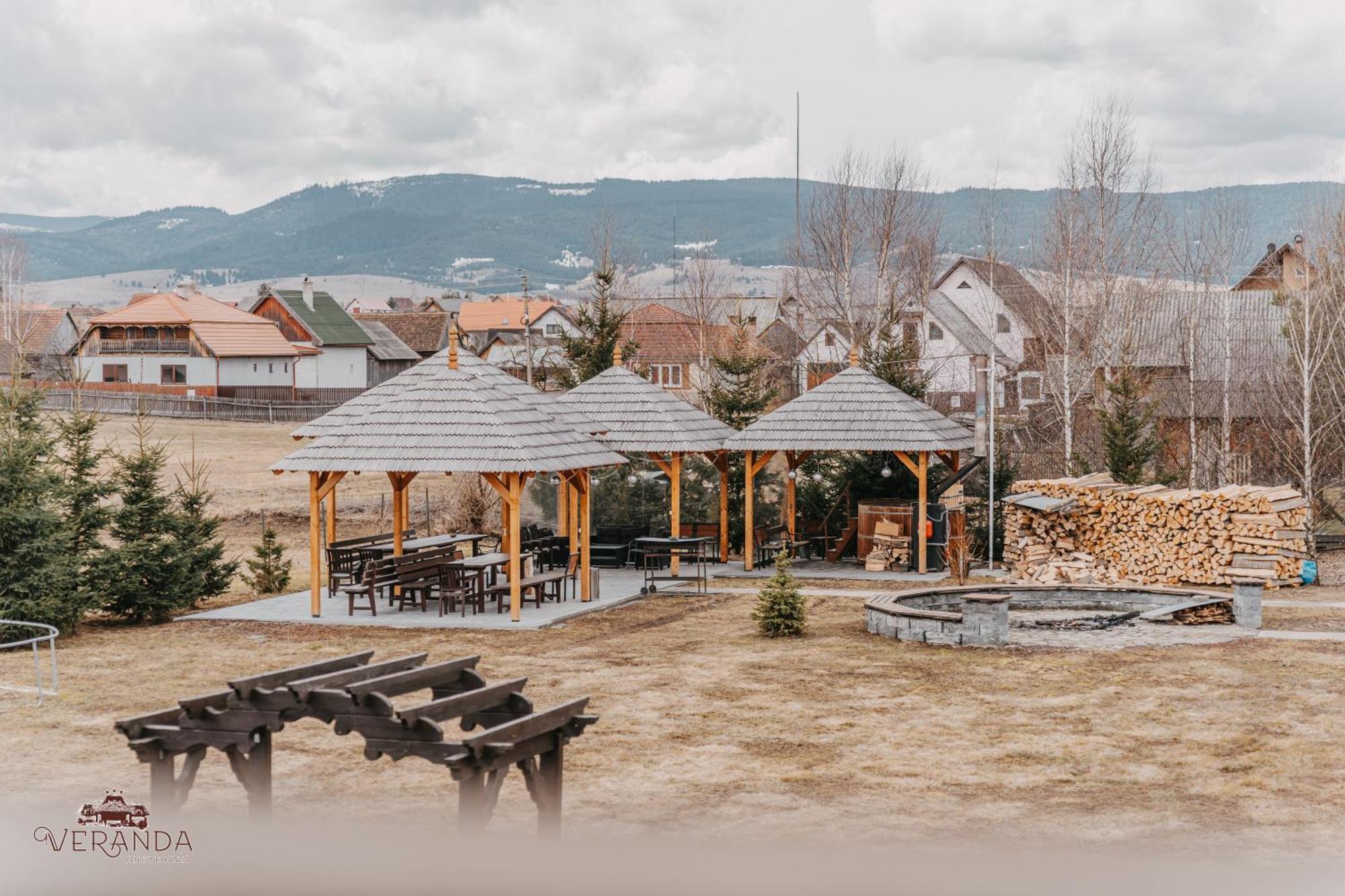 Veranda Panzio Remetea  Exteriör bild