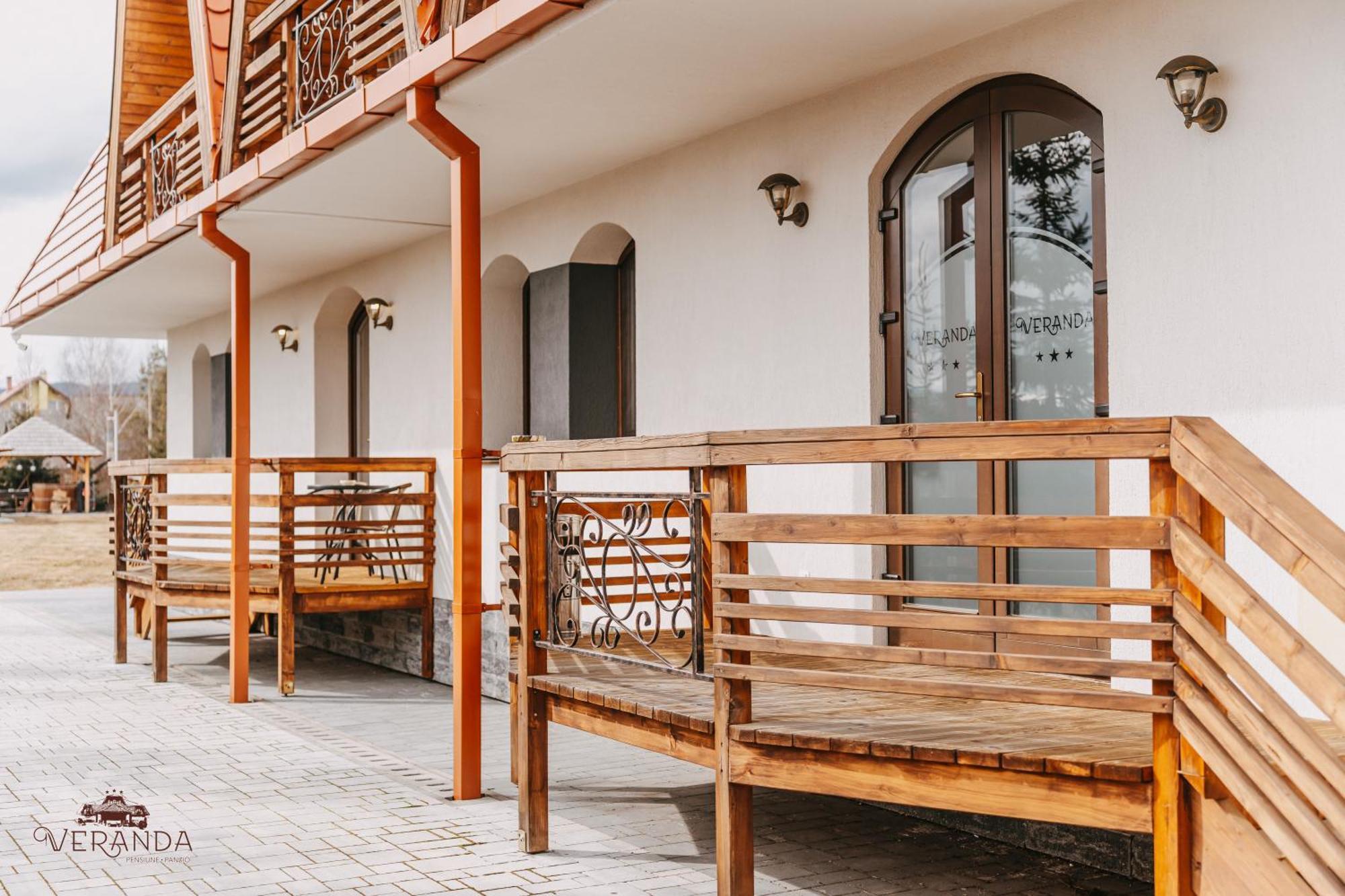 Veranda Panzio Remetea  Exteriör bild