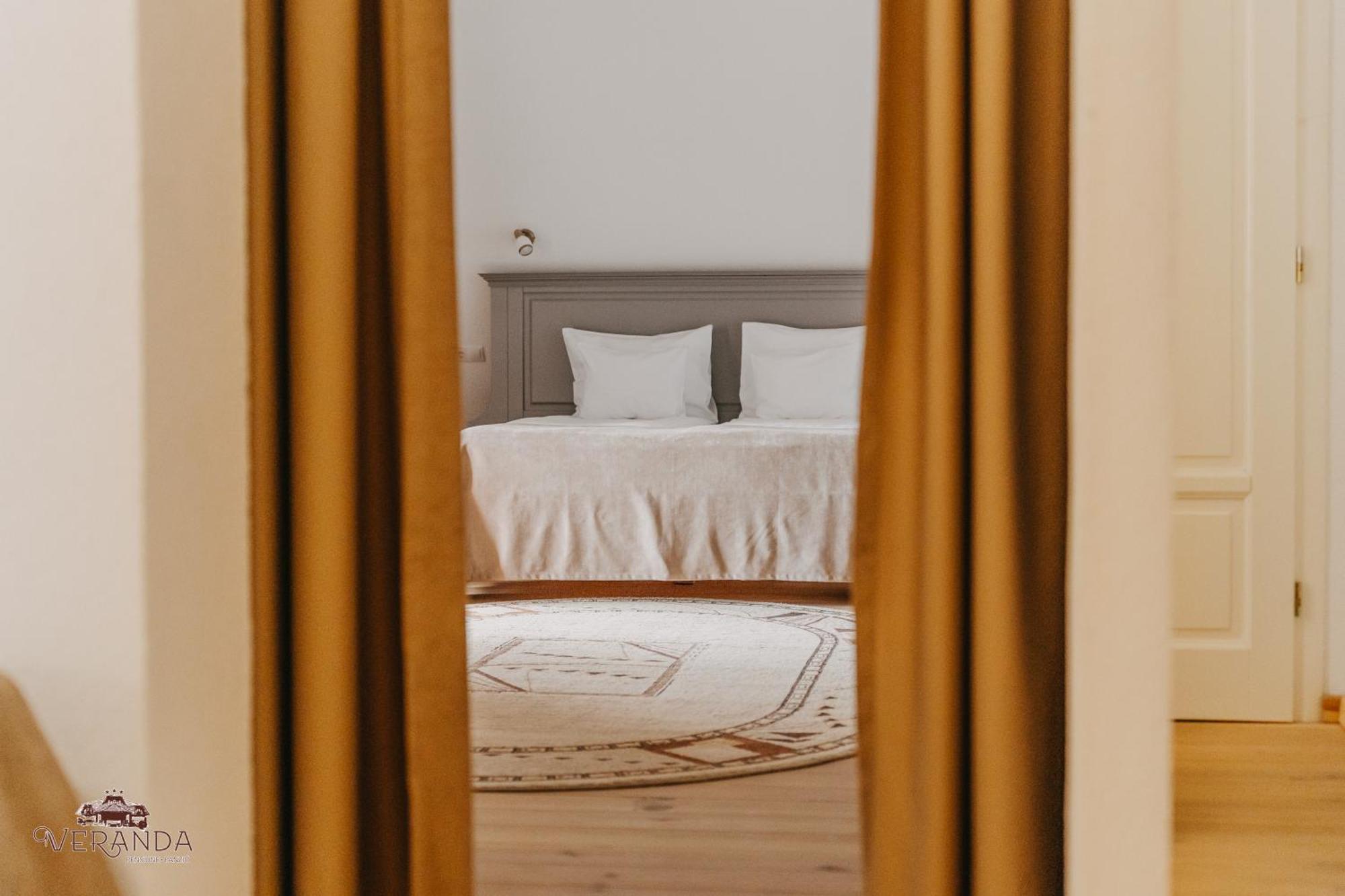 Veranda Panzio Remetea  Exteriör bild