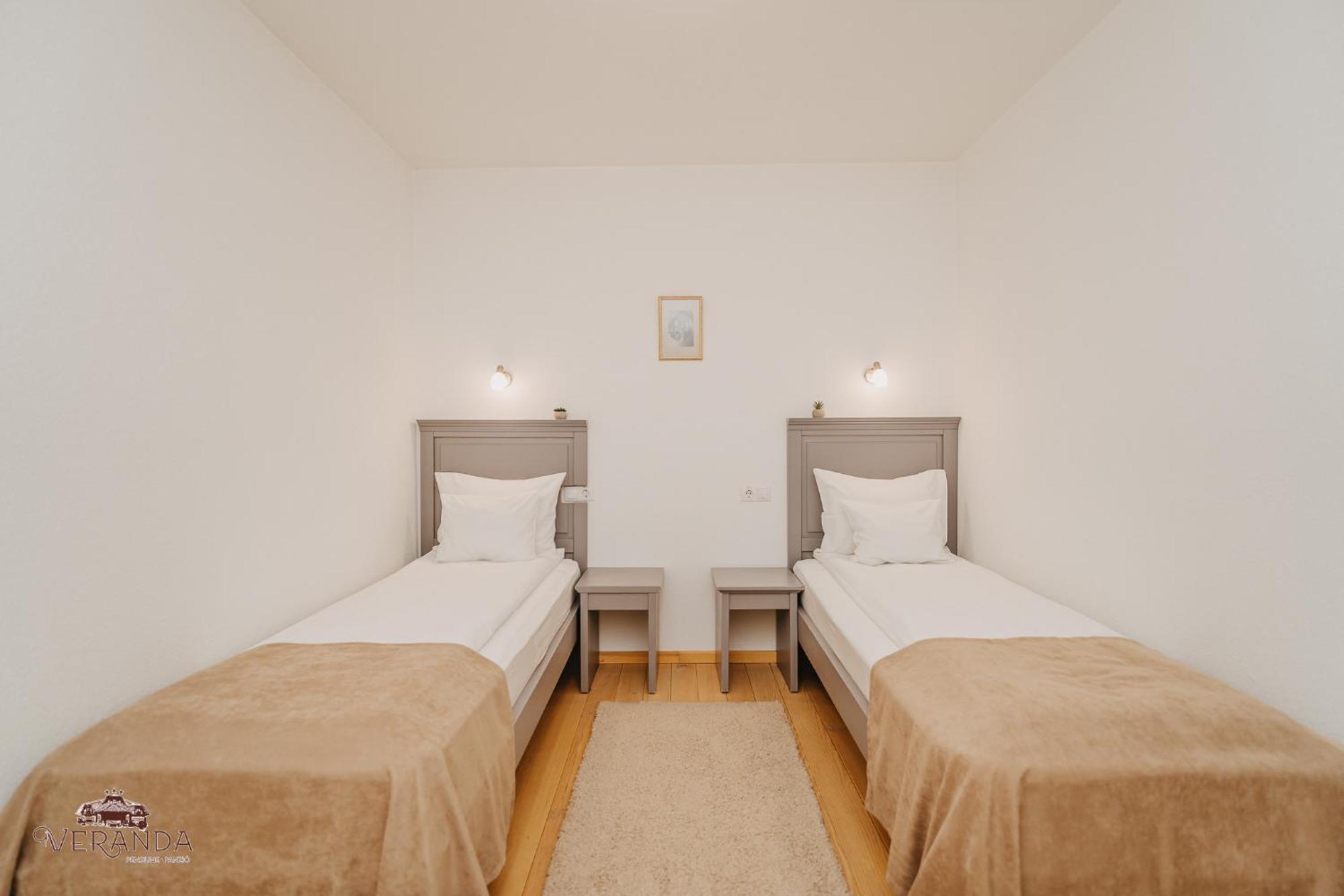 Veranda Panzio Remetea  Exteriör bild